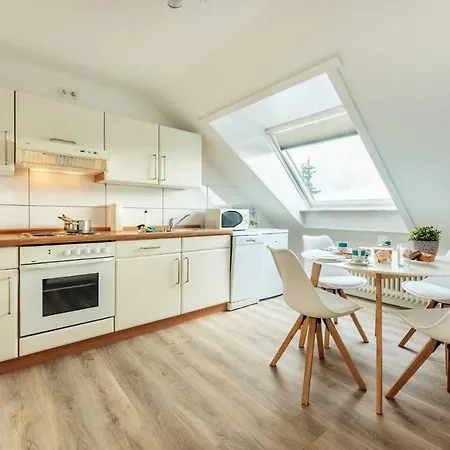 Apartment Bergfried 2 *